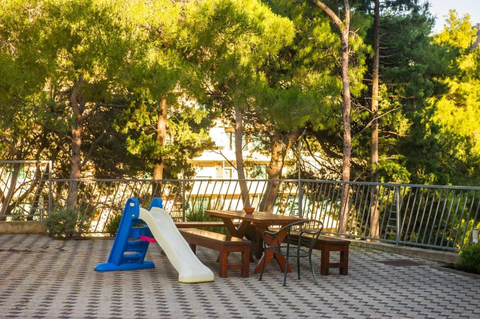 Premium Apartments - Lavica Beach Podstrana Exterior foto